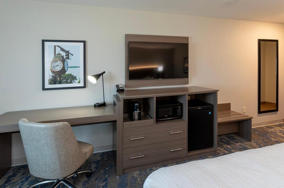 Grandstay Hotel & Suites Algona Ngoại thất bức ảnh